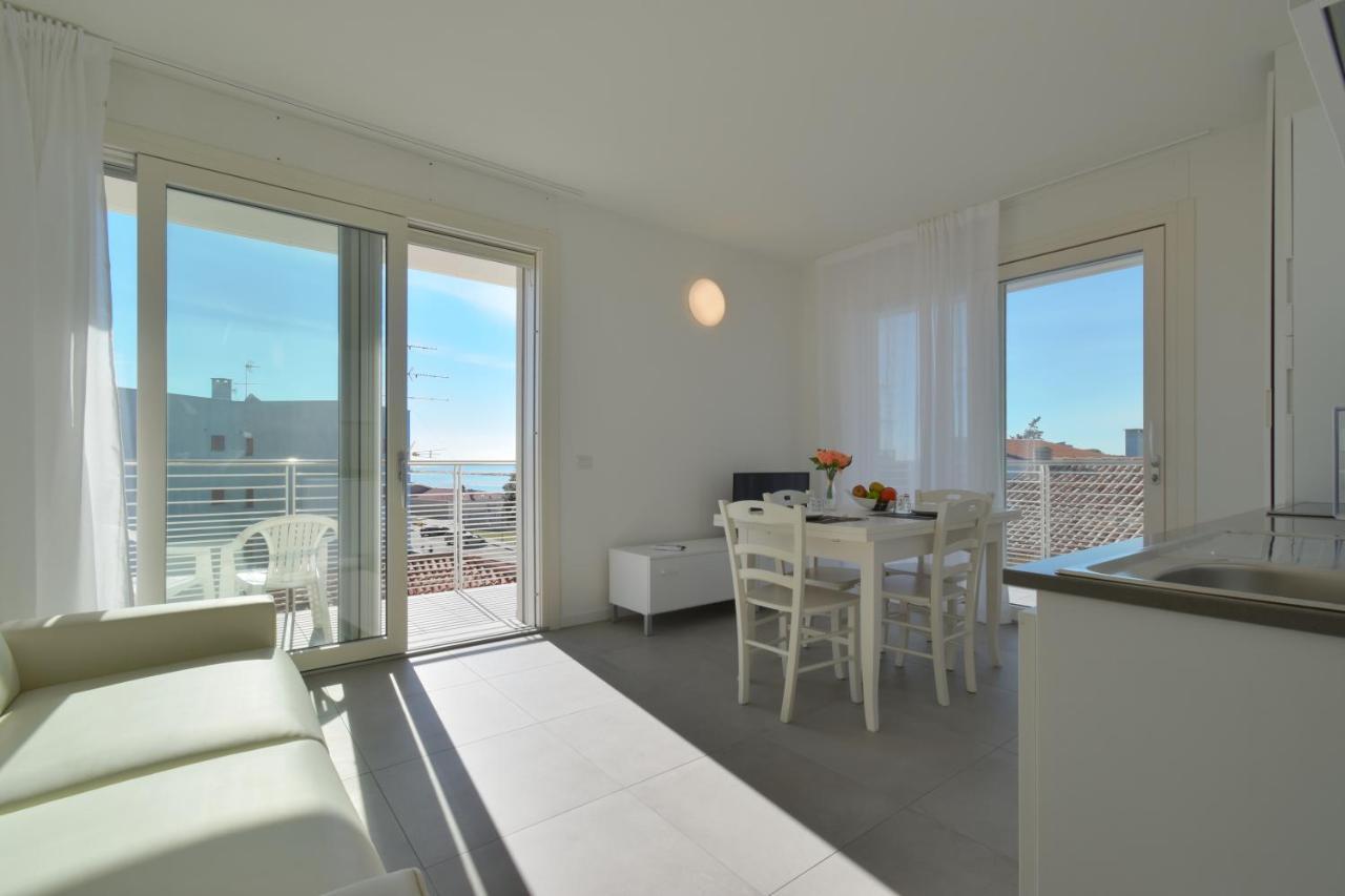 Residence Al Molo - Agenzia Cocal カオルレ エクステリア 写真