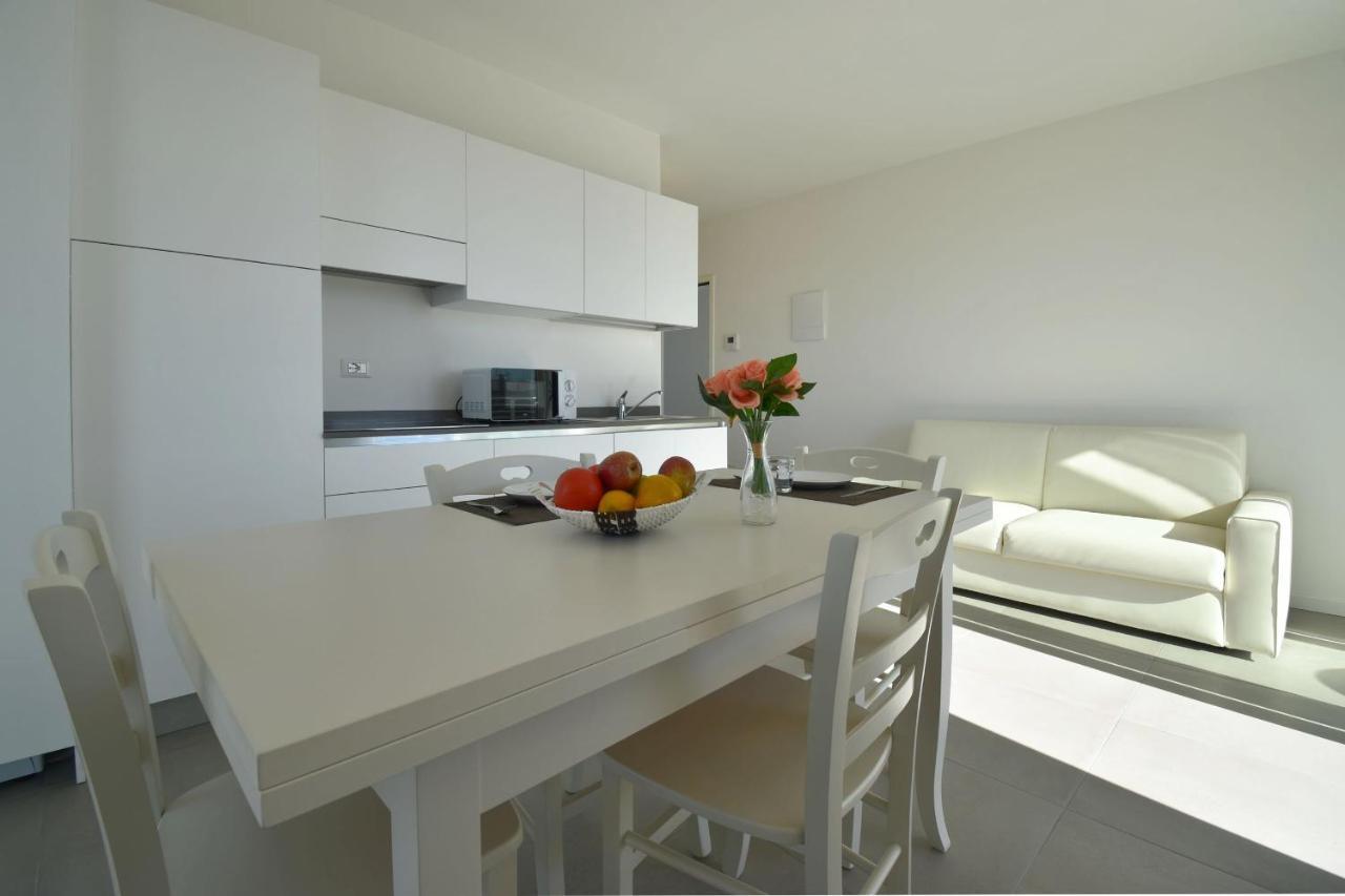 Residence Al Molo - Agenzia Cocal カオルレ エクステリア 写真